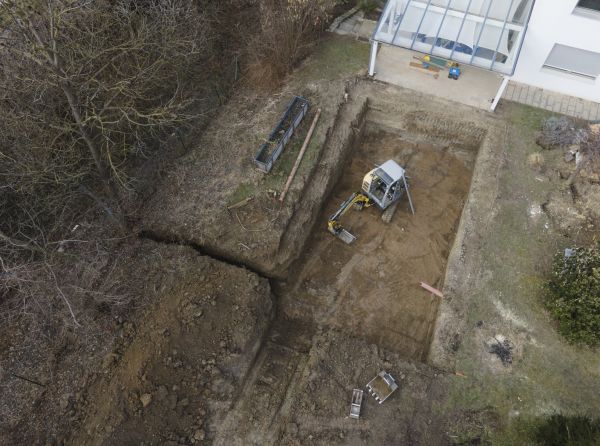 Cost of Pool Land Clearing in Inverness